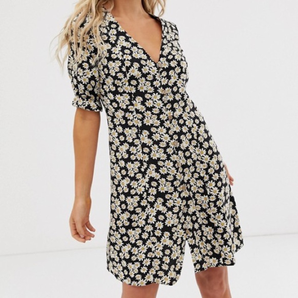 ✨ Nobody’s Child Daisy Sundress ✨